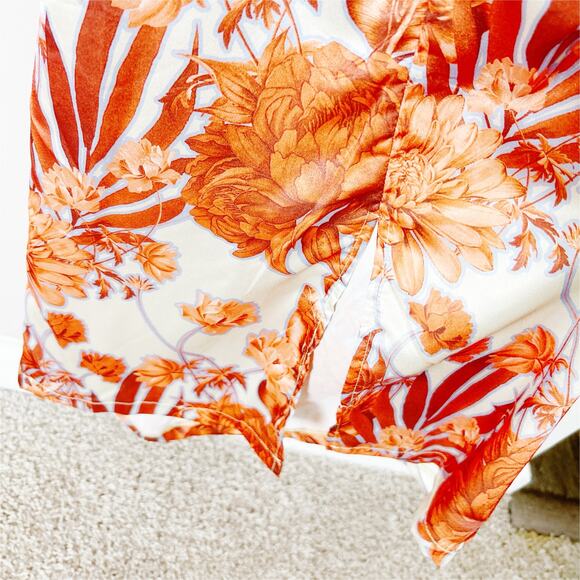 Pretty Little Thing Orange Floral Print Satin Cowl Neck Maxi Dress Size 8 - Picture 10 of 11